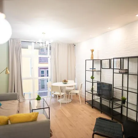 Apartament Castillo 17 A